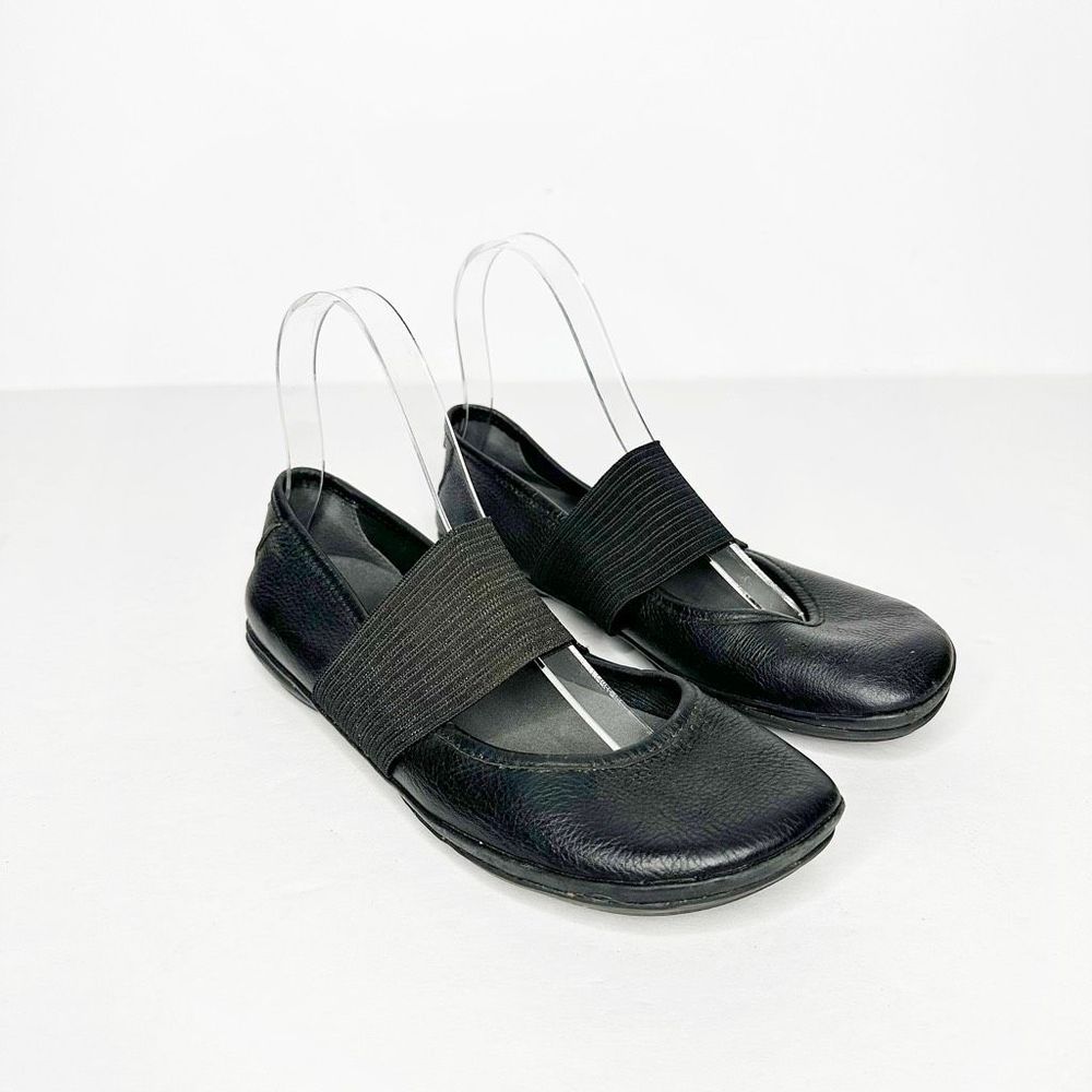 CAMPER Right Nina FLATS 21595 Black Leather Flexible Comfort womens 38 US 7